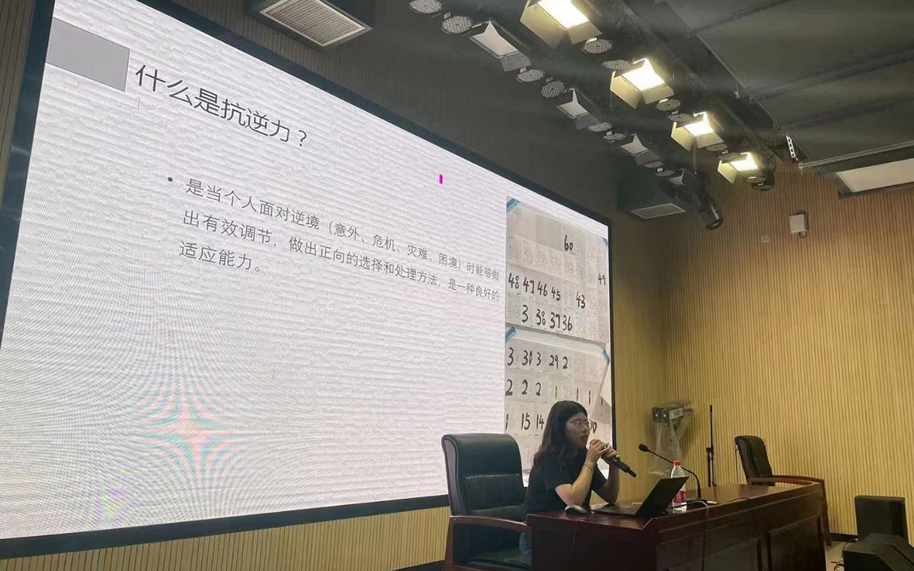 滦南董玉娣中学